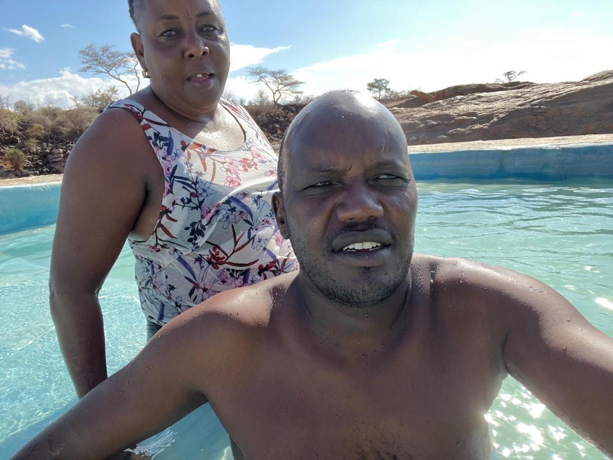 Lion'S Cave Camp, Samburu Villa Archers Post Екстериор снимка